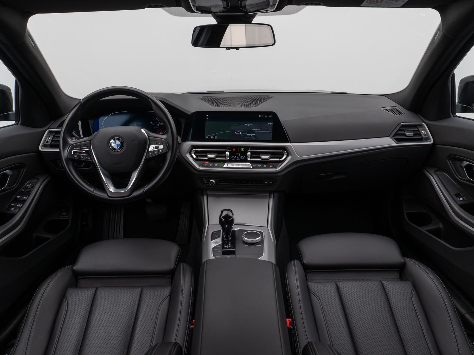 Fahrzeugabbildung BMW 320d xD Laser DAB PDC AHK Alarm Komfort Sport