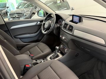 Audi Q3 - 10