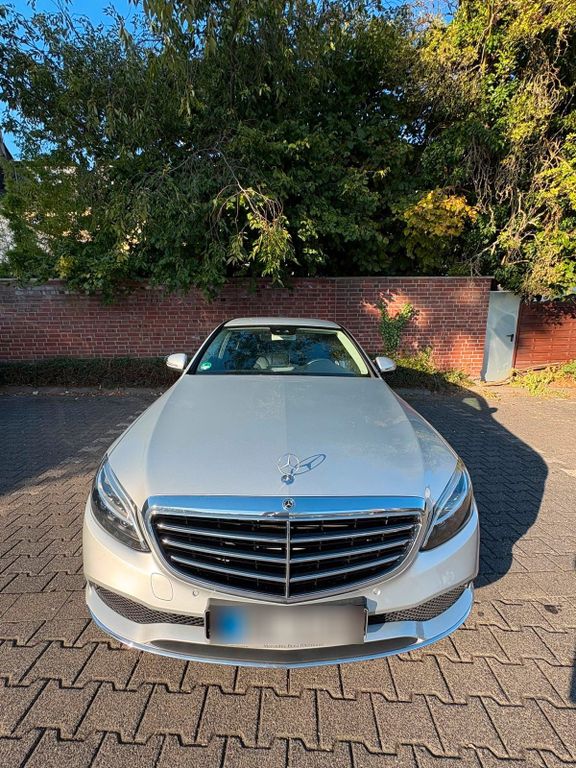 Image of Mercedes-Benz C 180