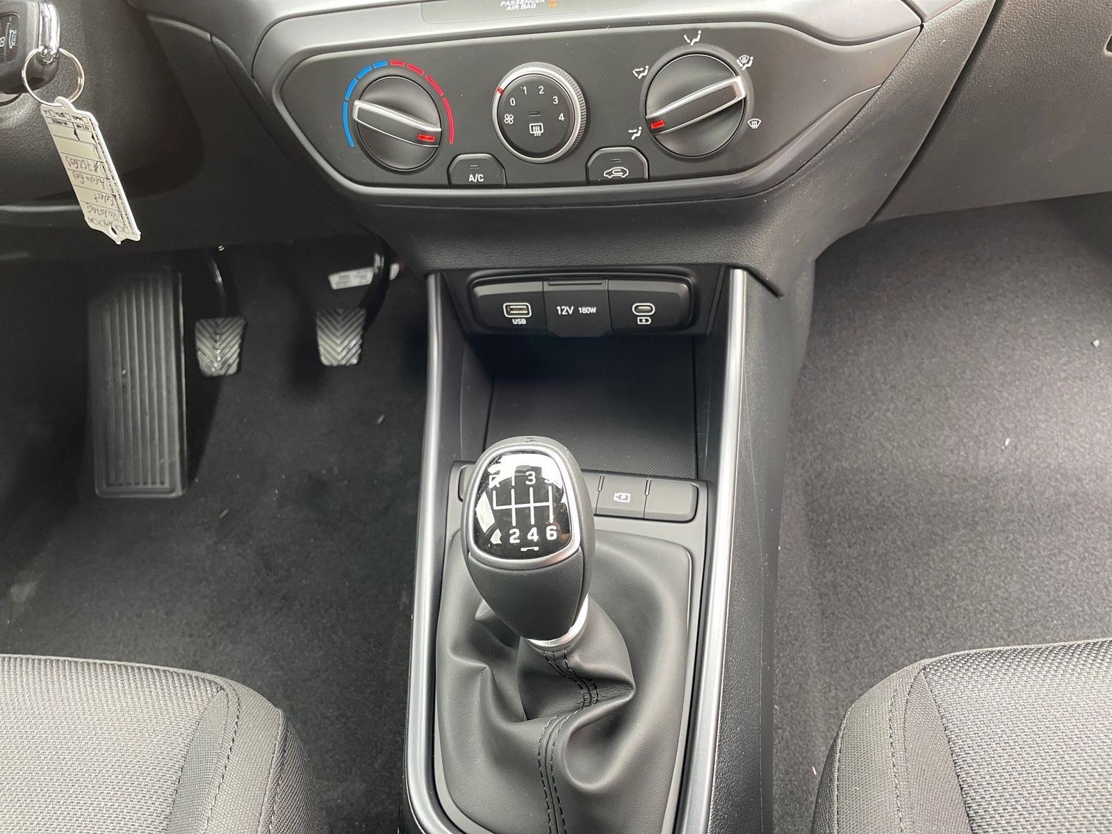 Hyundai i20 – Bild 16