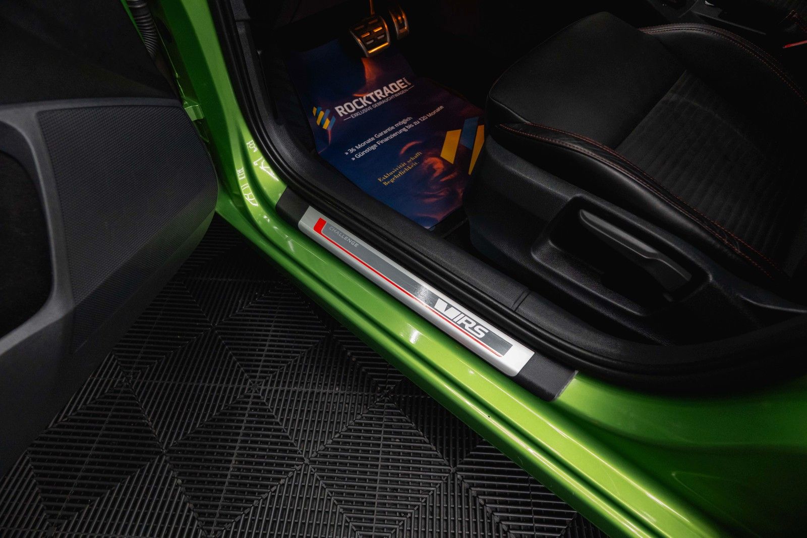 Fahrzeugabbildung SKODA Octavia Combi RS Performance *1.Hand*LED*CarPlay