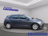 Hyundai i30 1.6 CRDi 95 PS Spurhalteass. Fernlichtass. T - Hyundai i30 mit Diesel-Antrieb
