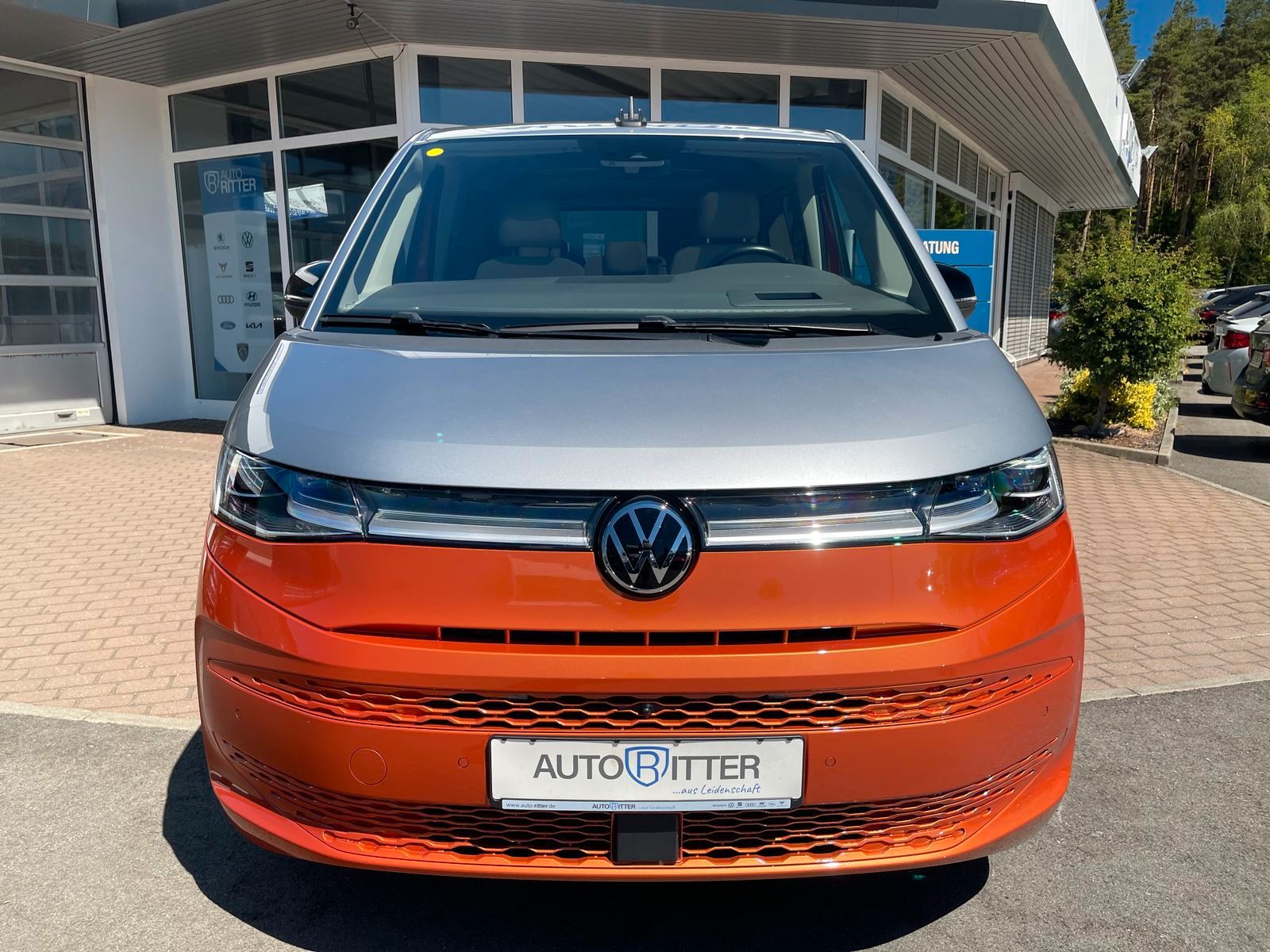 Volkswagen T7 Multivan 360° SHZ Pano CarPlay H&K Sound H foto 2