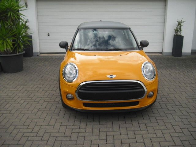 MINI ONE_FIRST Mini 3-trg. One First