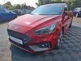 Ford Focus Lim ST*Alcantara*LED*19zoll*206kw*Tüv Neu - Ford Focus: 1.2