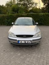 Ford Mondeo 2.0 Ghia Autom. 130.000 Kilometer  - Ford Mondeo aus 2002: 2.0