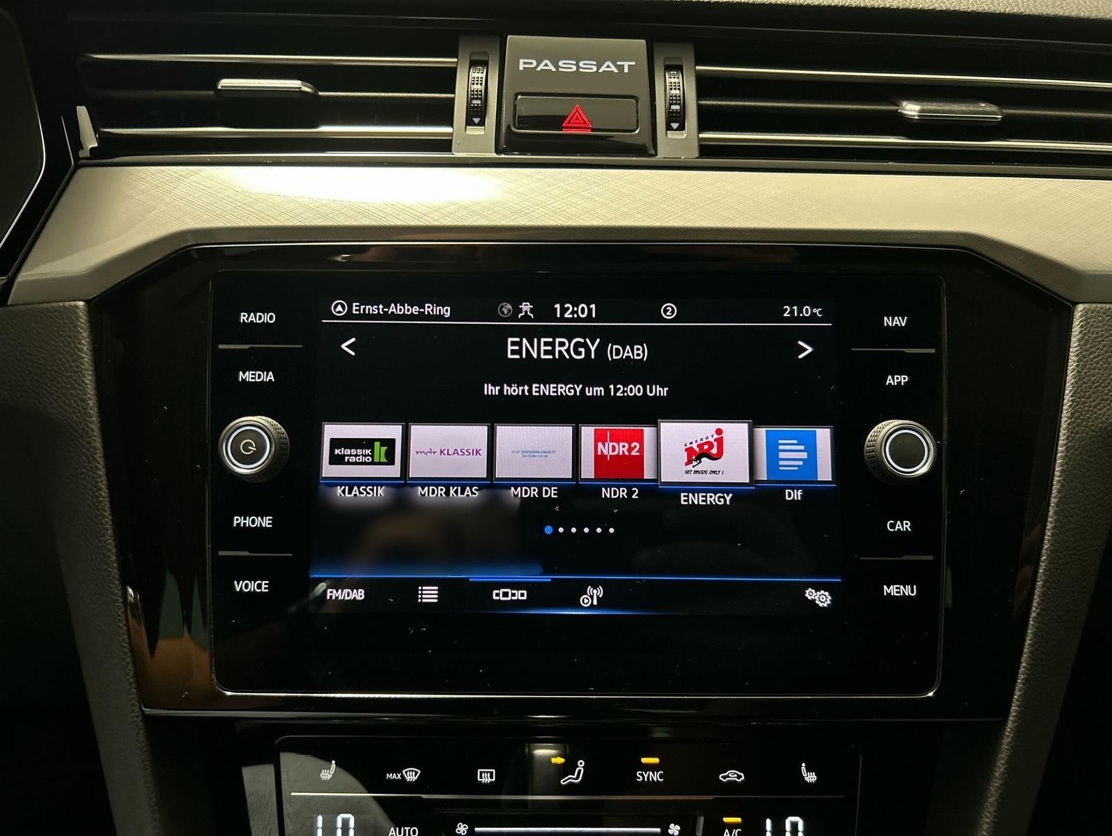 Volkswagen Passat 1.5 TSI DSG Business, миниатюра 10