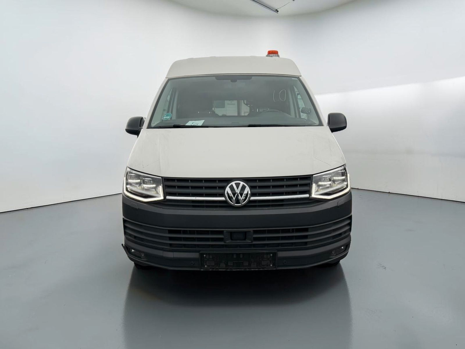 Volkswagen T6 TRANSPORTER 4M*M.-HOCH*LANG*WERKSTATT*3.2 TON imagem 2