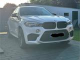 BMW X6M BLECHSCHADEN/SEITENSCHADEN - BMW X6 M: Privatanbieter
