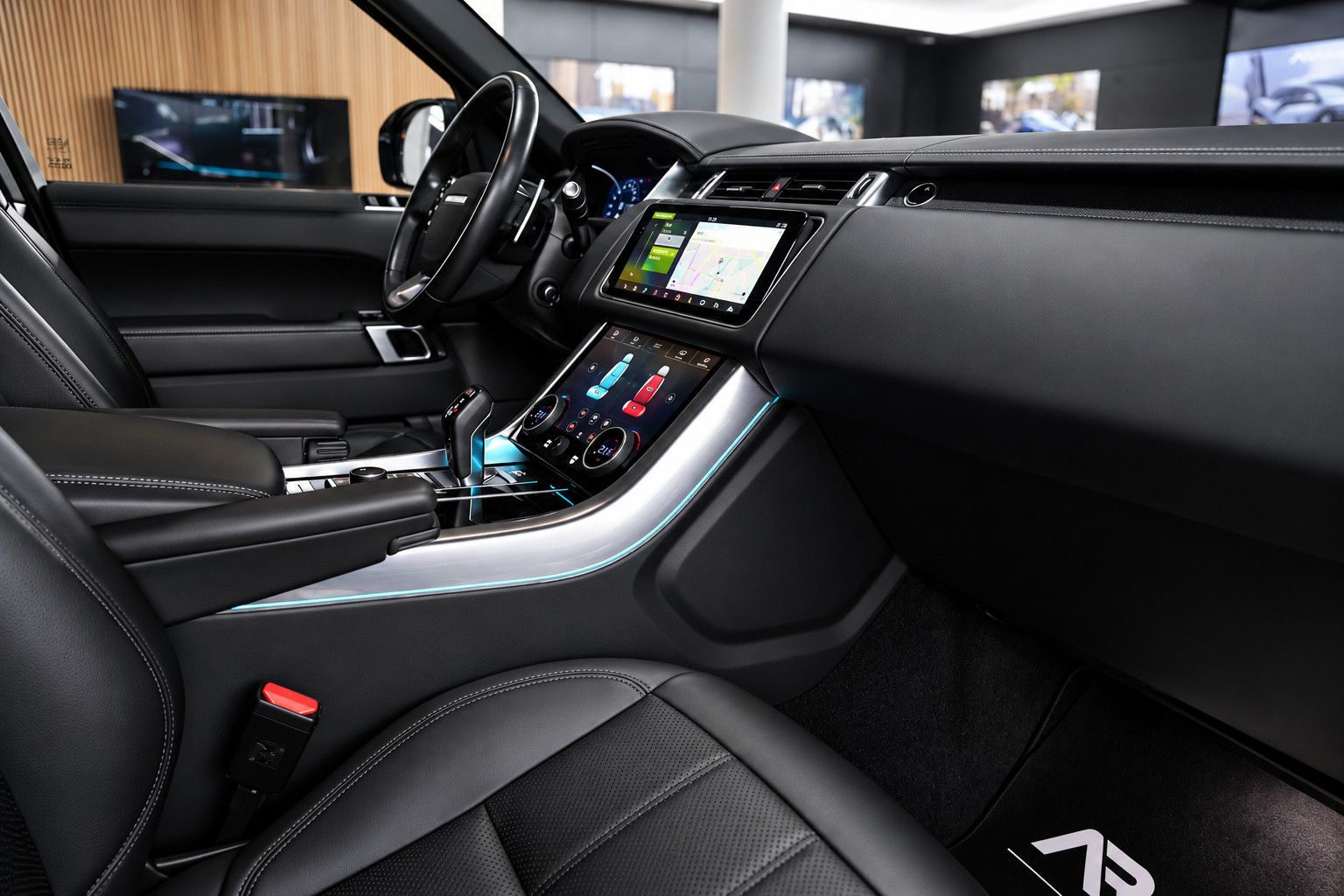 Fahrzeugabbildung Land Rover Range Rover Sport HSE Dynamic *Pano*HUD*Meridian