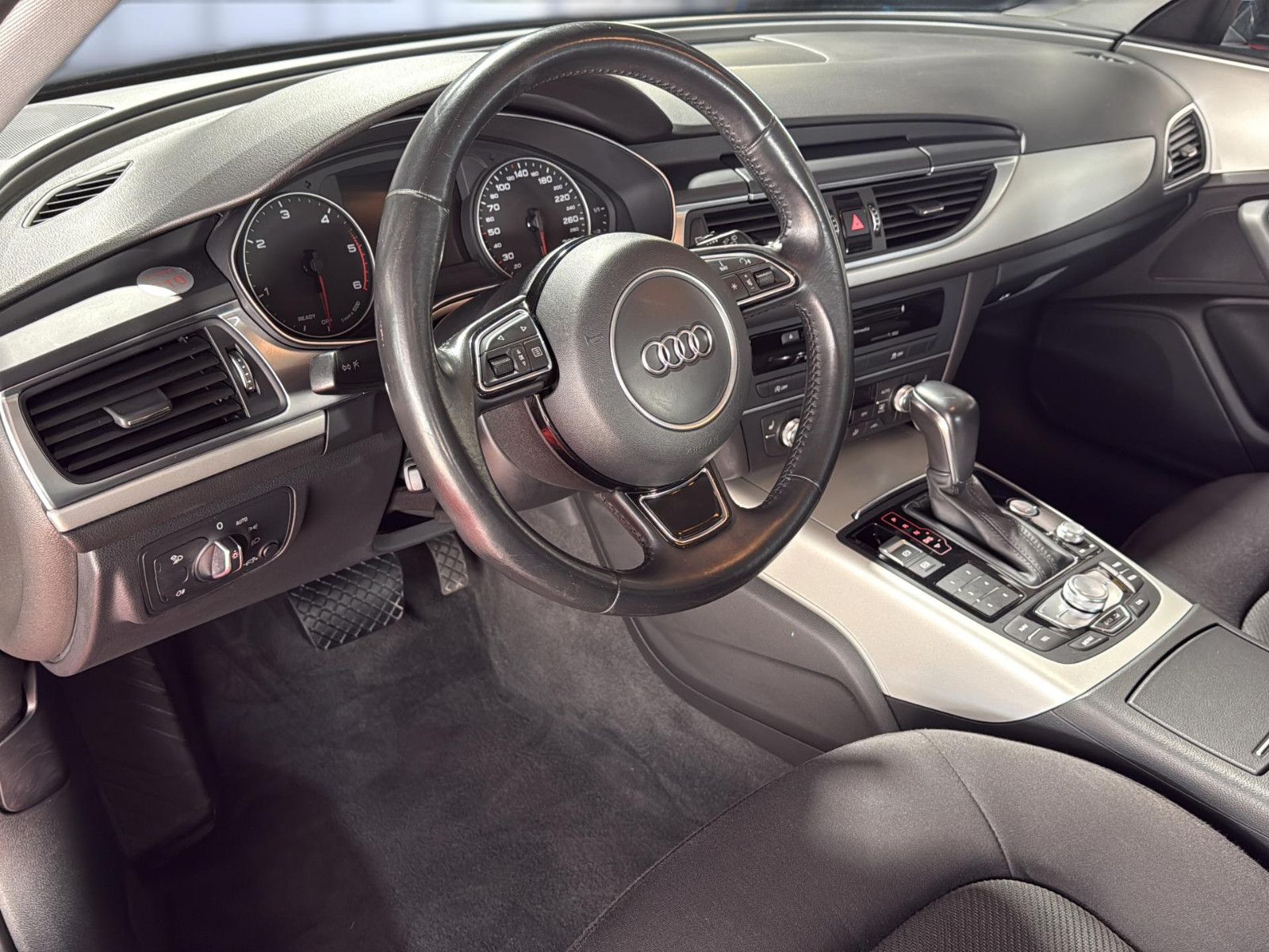 Fahrzeugabbildung Audi A6 Avant 2.0 TDI ultra/ Zahnriemen/ Turbo neu