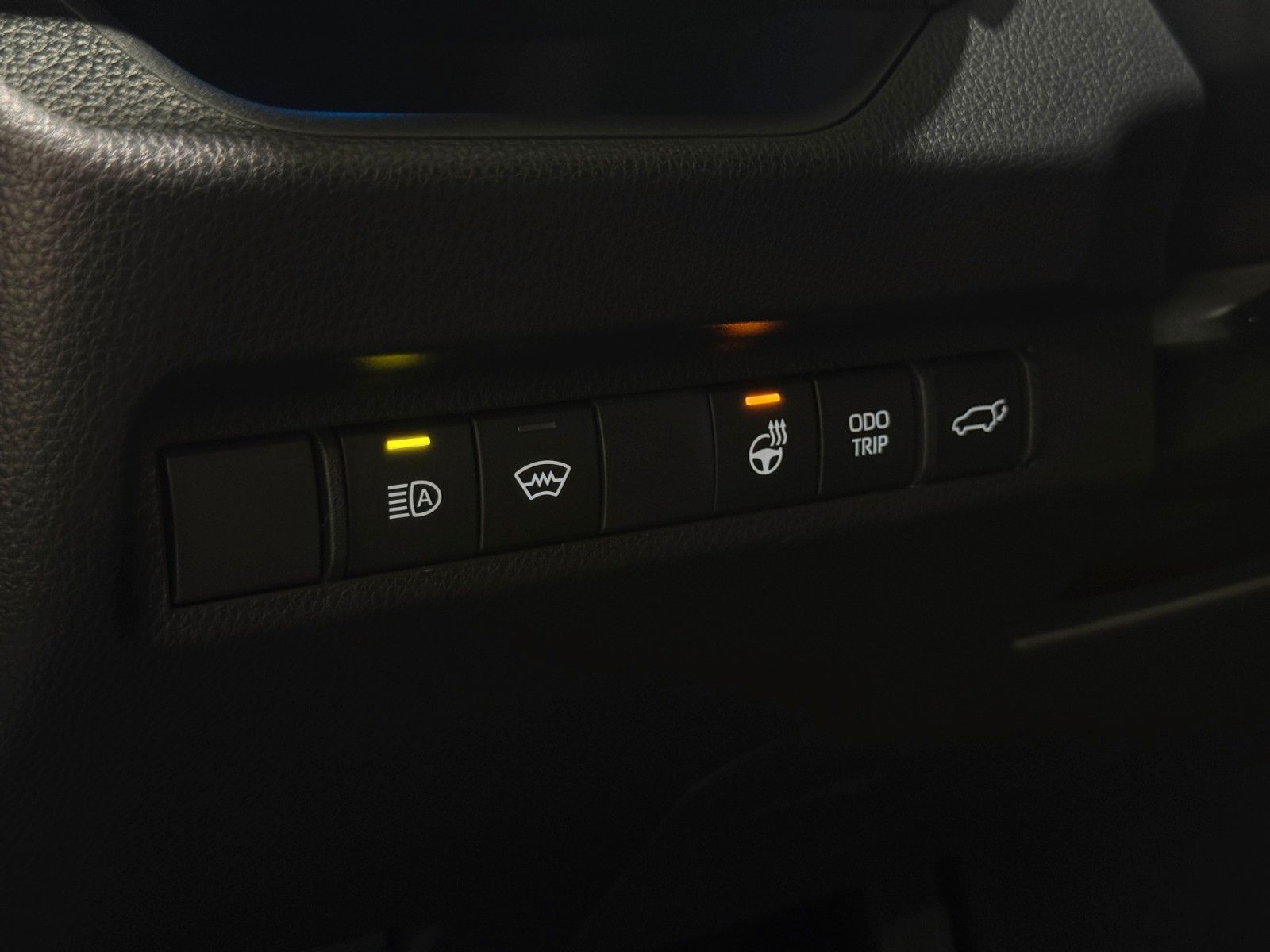 Fahrzeugabbildung Suzuki Across 2.5 Plug-In Hybrid Comfort+ E-Four