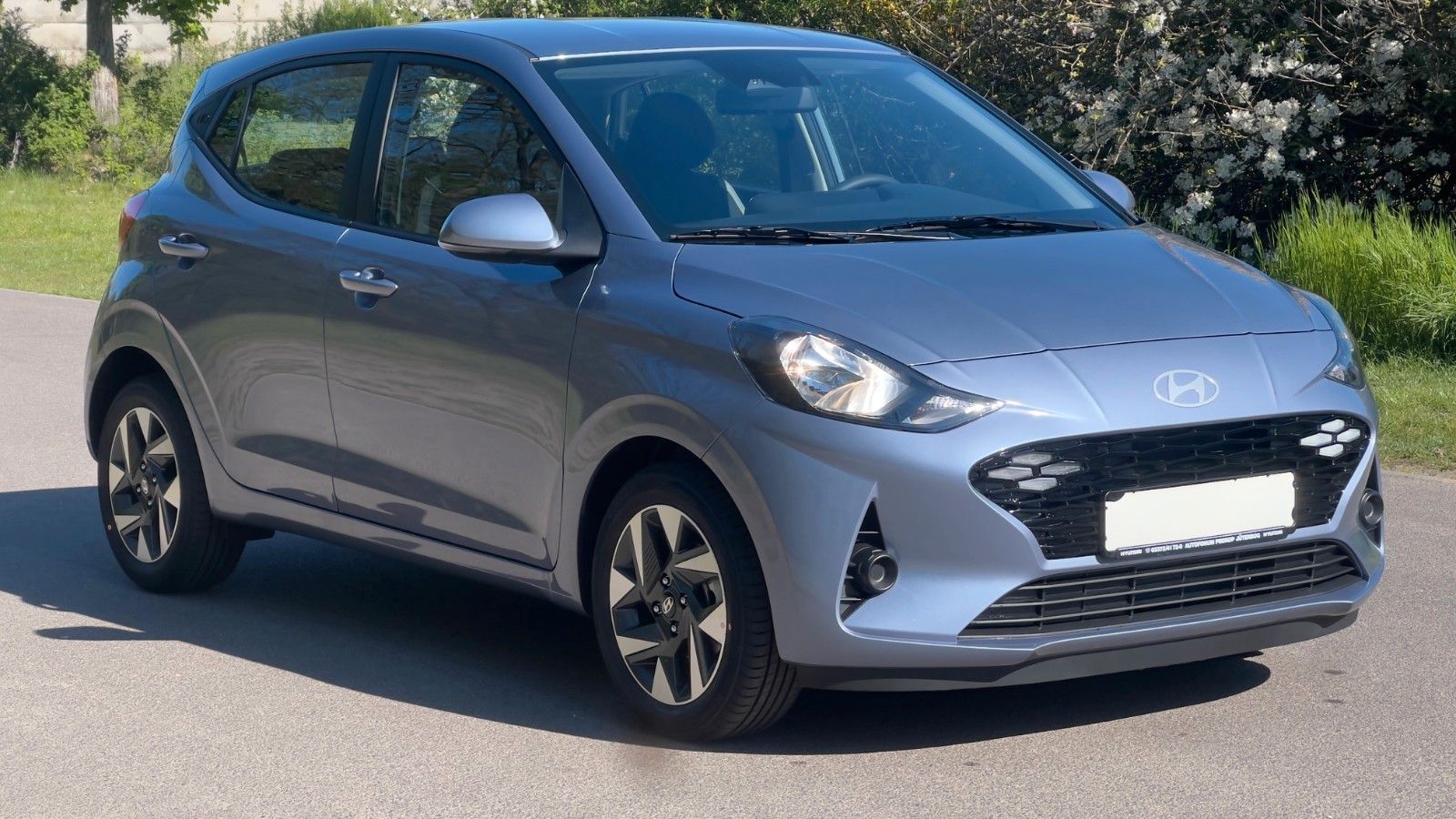 Fahrzeugabbildung Hyundai i10 1.0 Trend *Klima*Navi*CarPlay*PDC*RFKamera*