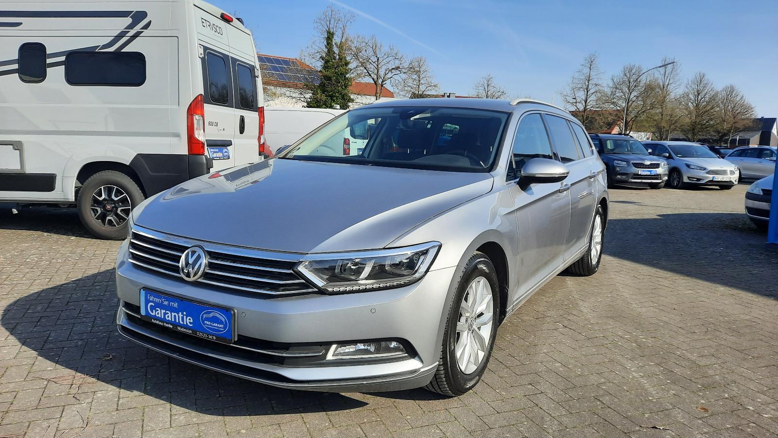 Volkswagen Passat Variant     *AUTOMATIK/SHZ/AHK/KAMERA*