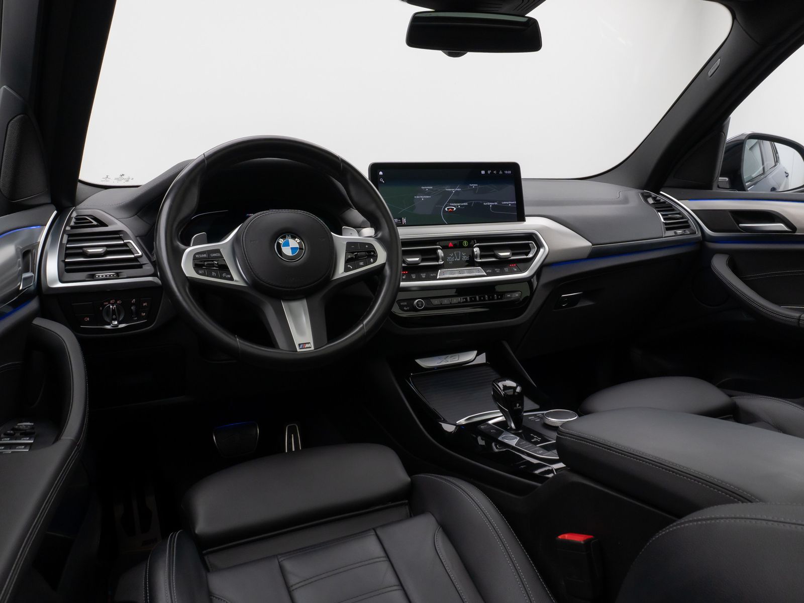 Fahrzeugabbildung BMW X3 xD20i M Sport Kamera Panorama DAB HiFi 20Zoll