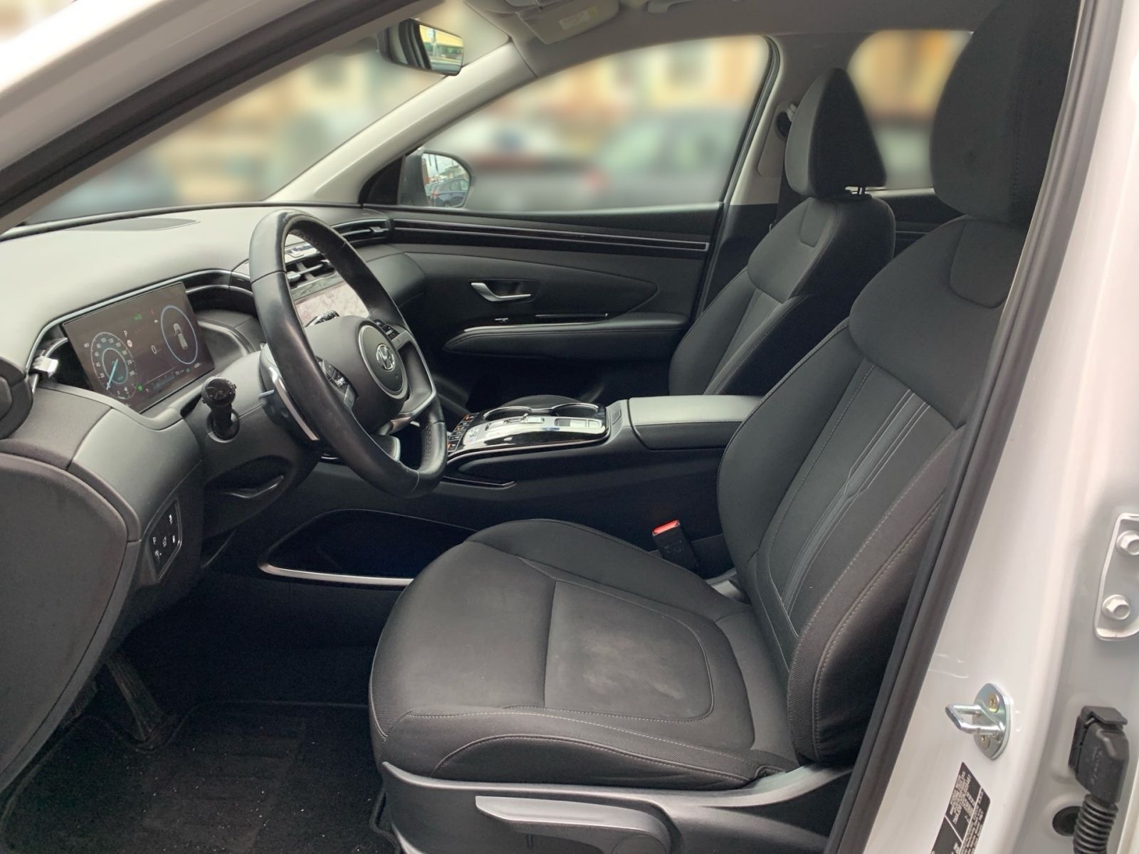 Fahrzeugabbildung Hyundai Tucson 1.6T-GDTrend Plug-In Hybrid 4WD Trend ESC