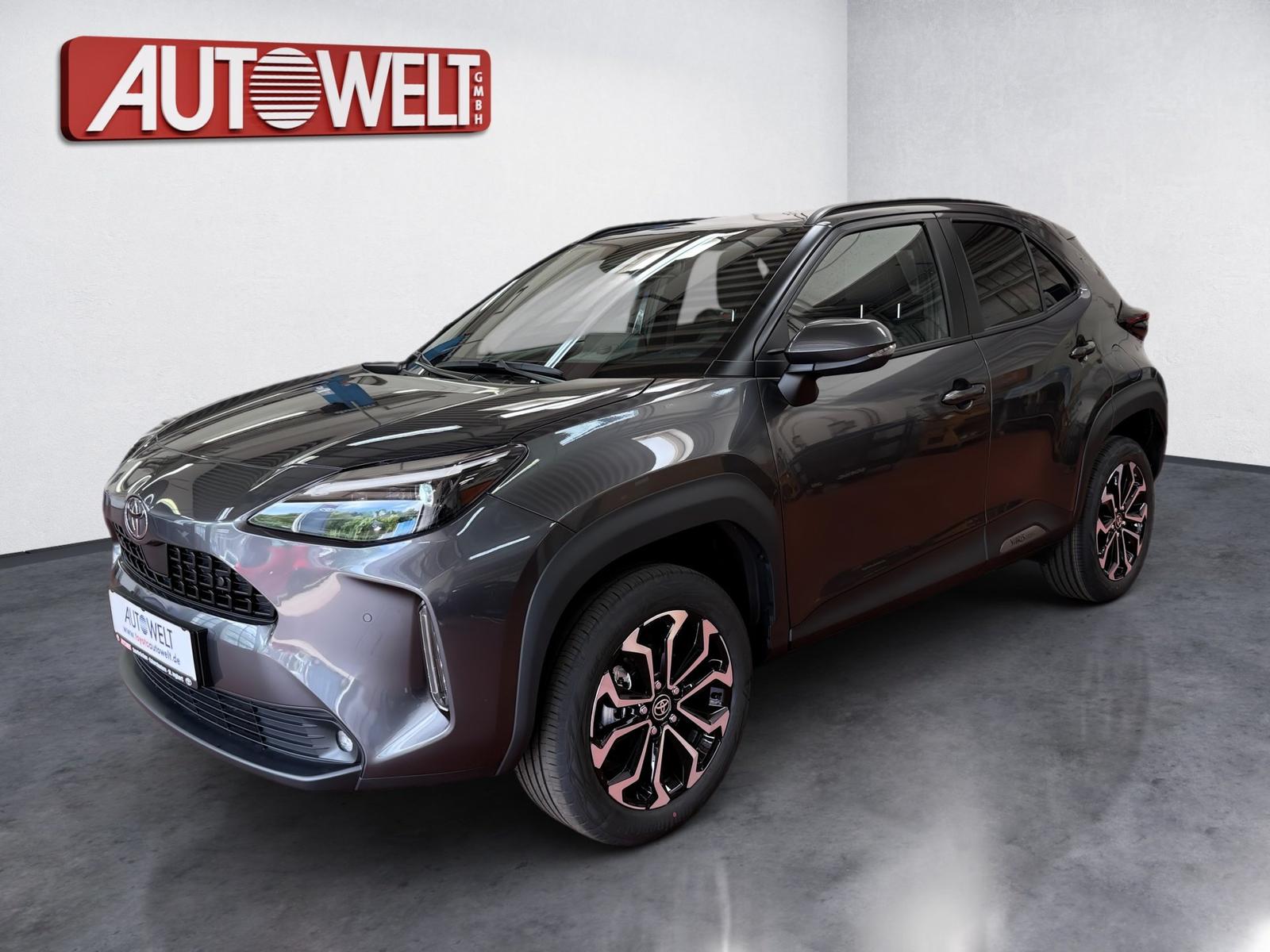 Toyota Yaris Cross Teamplayer Safety-P WinterP. LED,