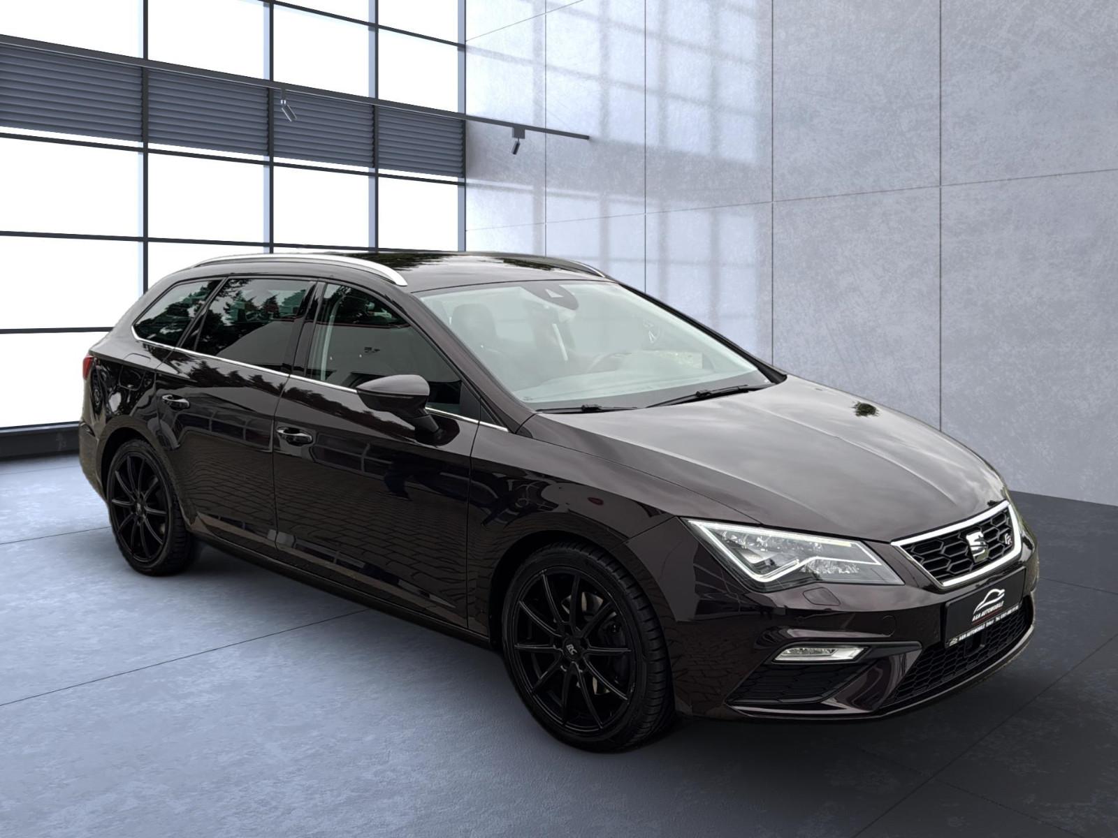 Seat Leon ST FR+LED+NAVI+ALCANTARA+KAMERA+ACC+DSG+AHK