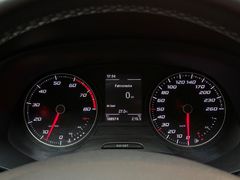 SEAT Leon Style|AUX|Klima|Tempomat|MFL SEAT Leon Style|AUX|Klima|Tempomat|MFL