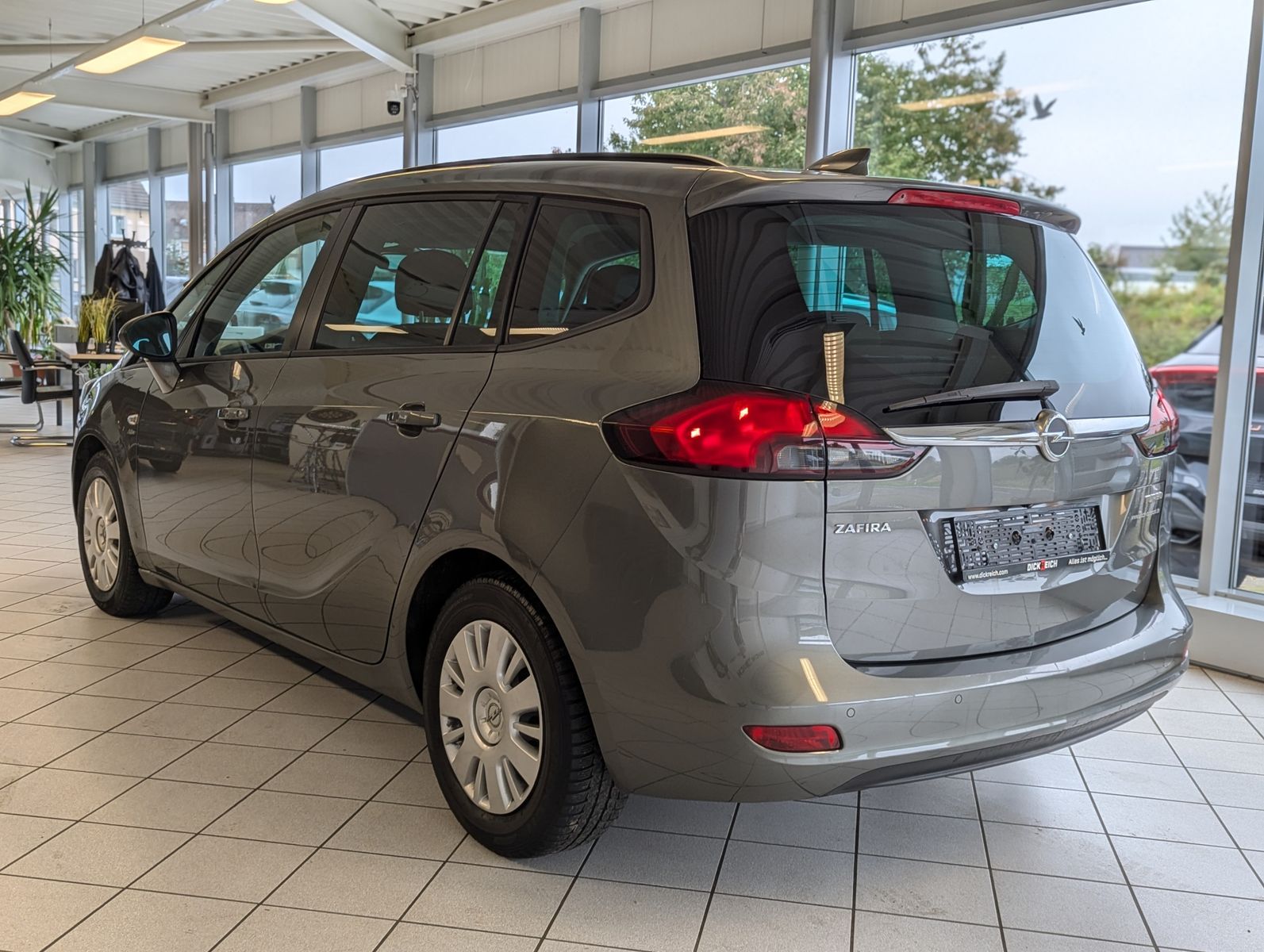 OPEL Zafira 1.4 Turbo 7-Sitze Navi-950 Kamera - Image 5