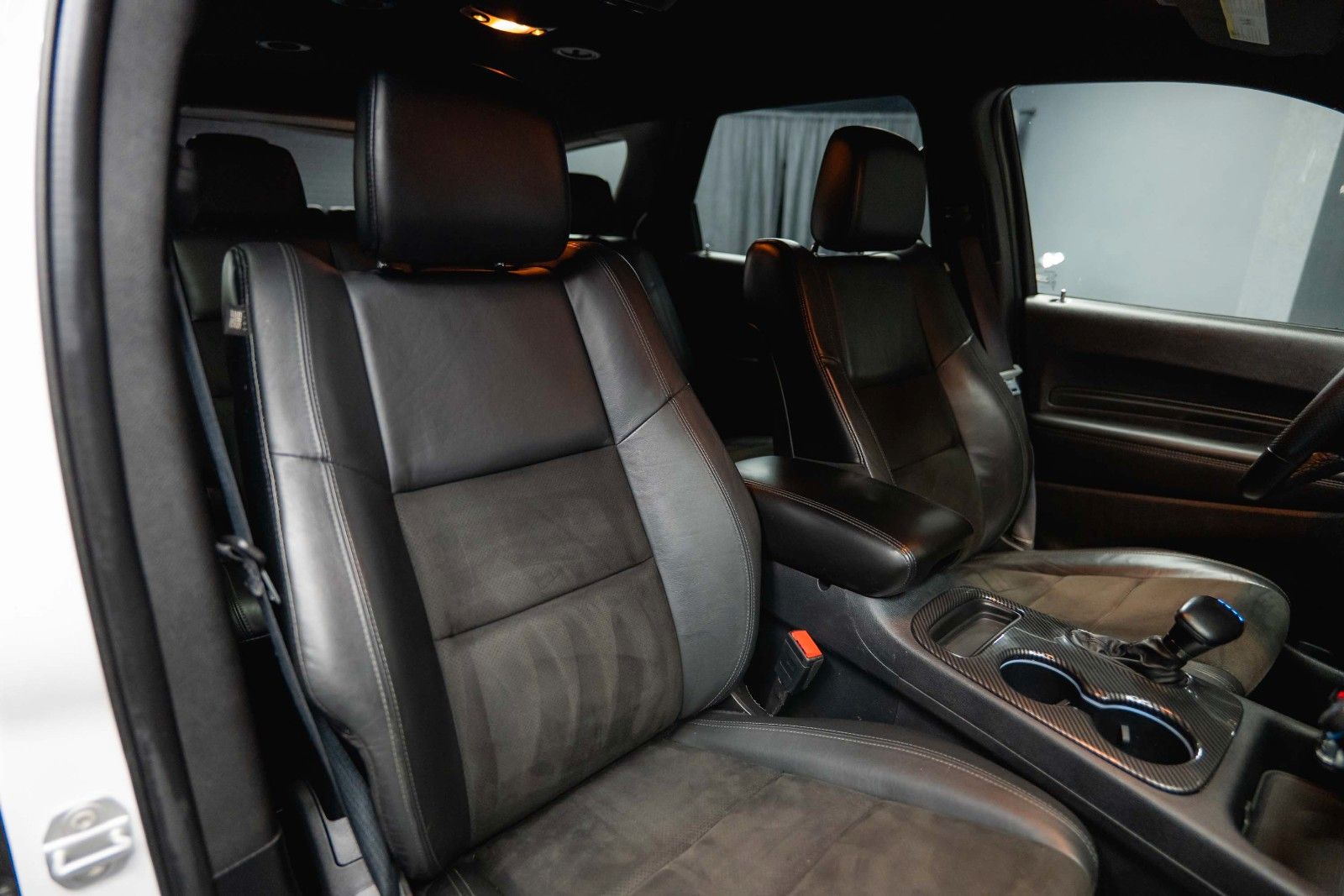 Fahrzeugabbildung Dodge Durango 5.7 V8 GT SRT 4x4 Night-Paket Modell 22