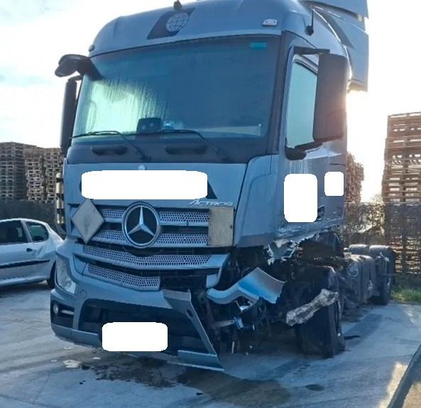 Mercedes-Benz ACTROS 1848