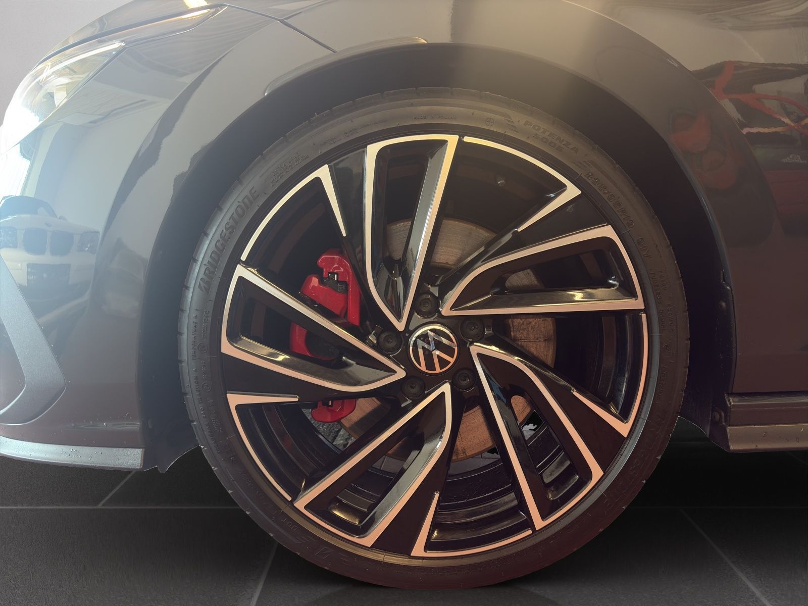 Volkswagen Golf - Bild 9