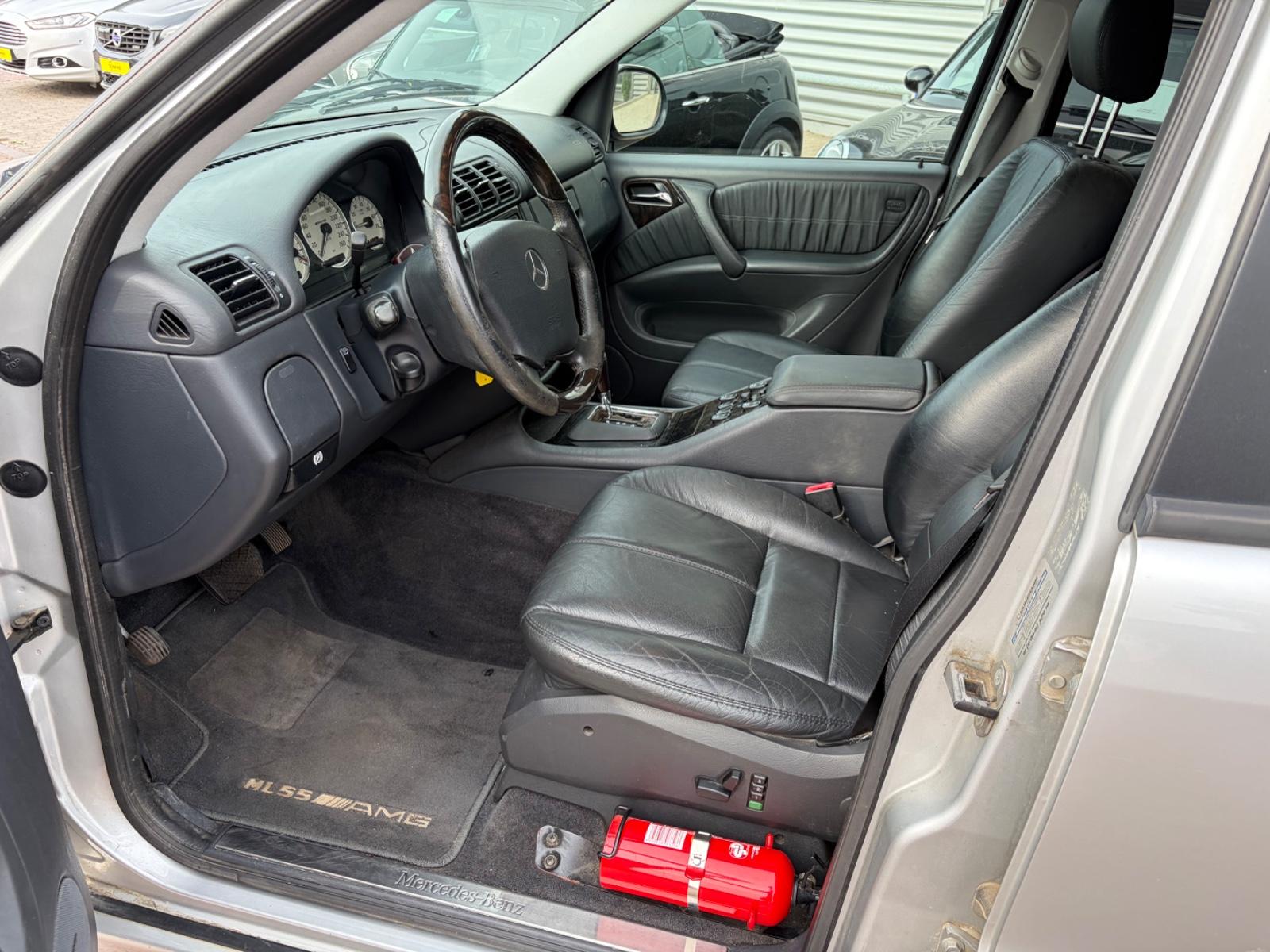 Mercedes-Benz ML 55 AMG / XENON / AHK / MEMORY / BOSE / SHZ