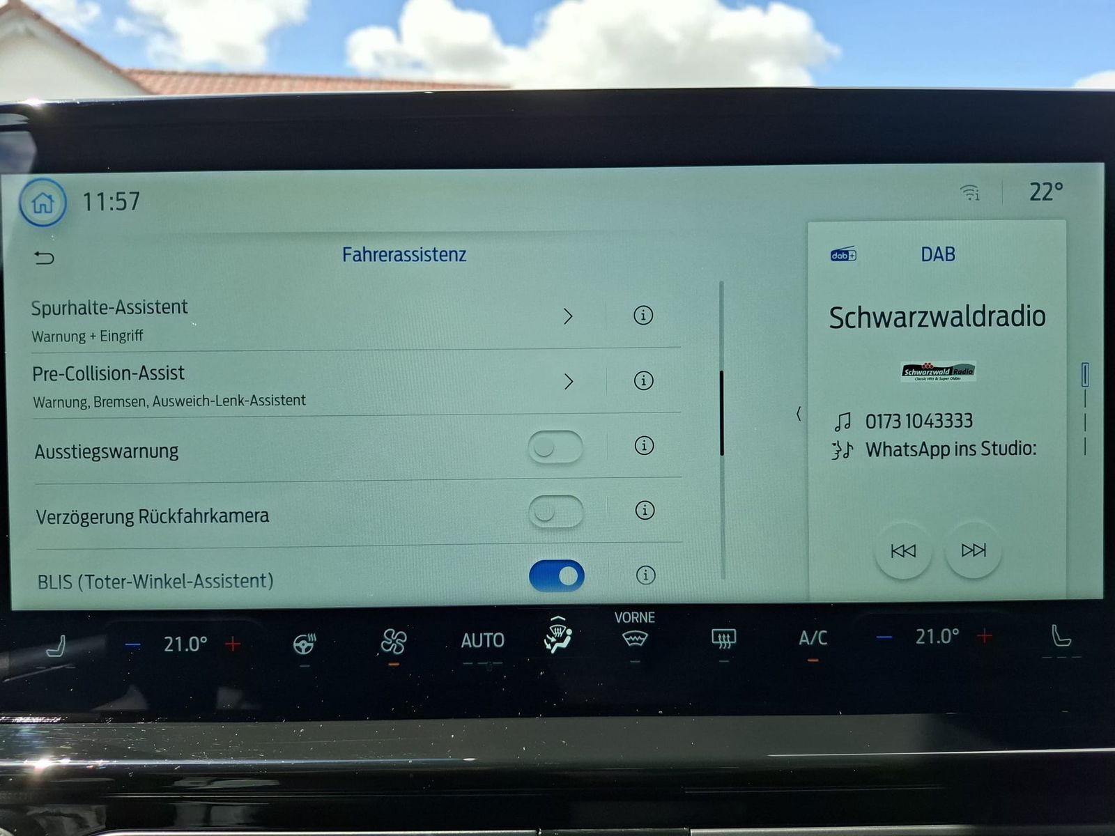 Fahrzeugabbildung Ford Tourneo Custom L1 Titanium X MATRIX*STANDH.*AHK