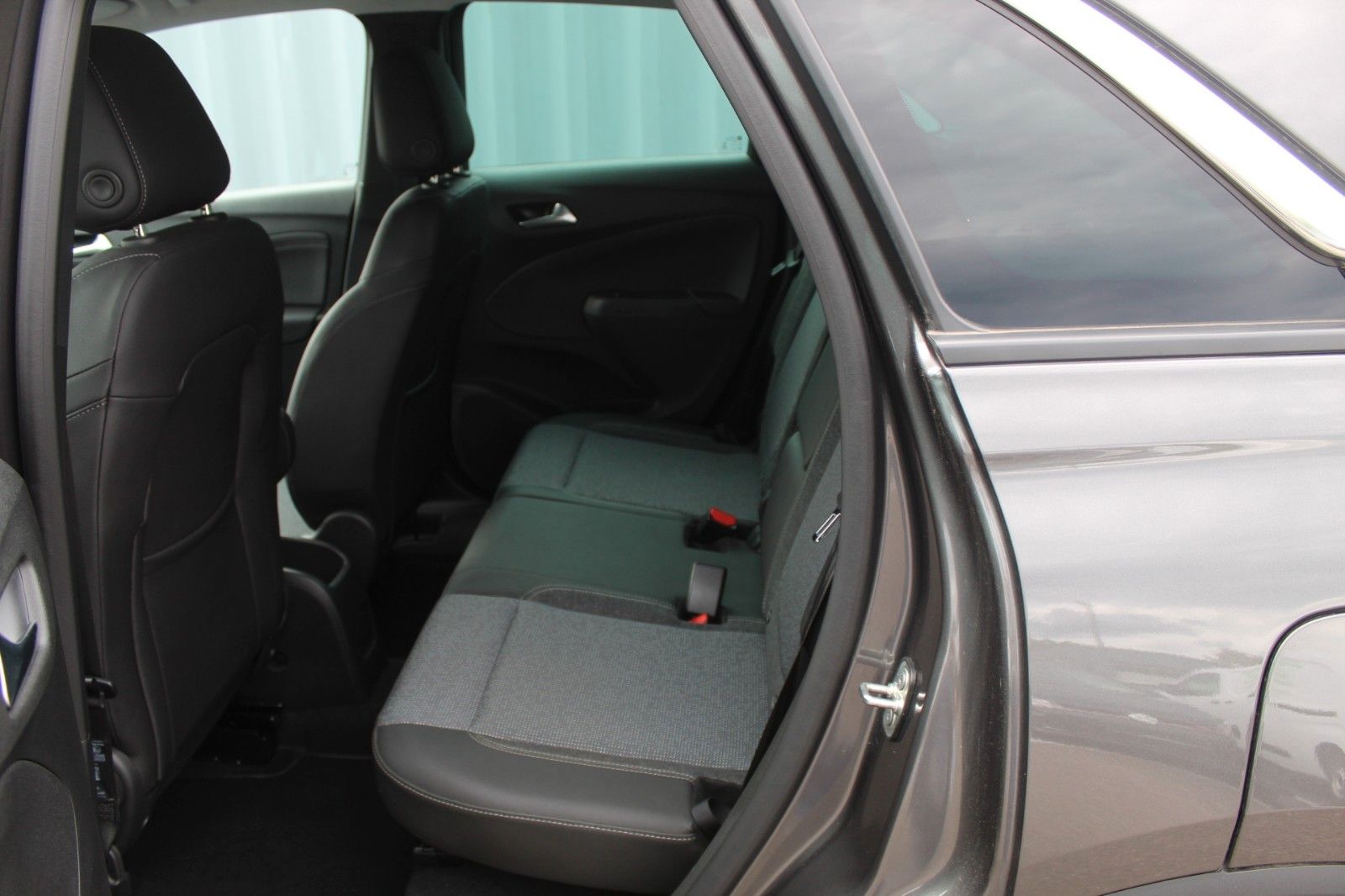 Fahrzeugabbildung Opel Crossland Elegance Automatik*Sitzh*Kamera*Keyles
