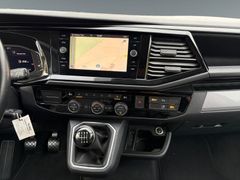 Fahrzeugabbildung Volkswagen T6.1 Multivan Generation Six - Standhzg*Navi*ACC