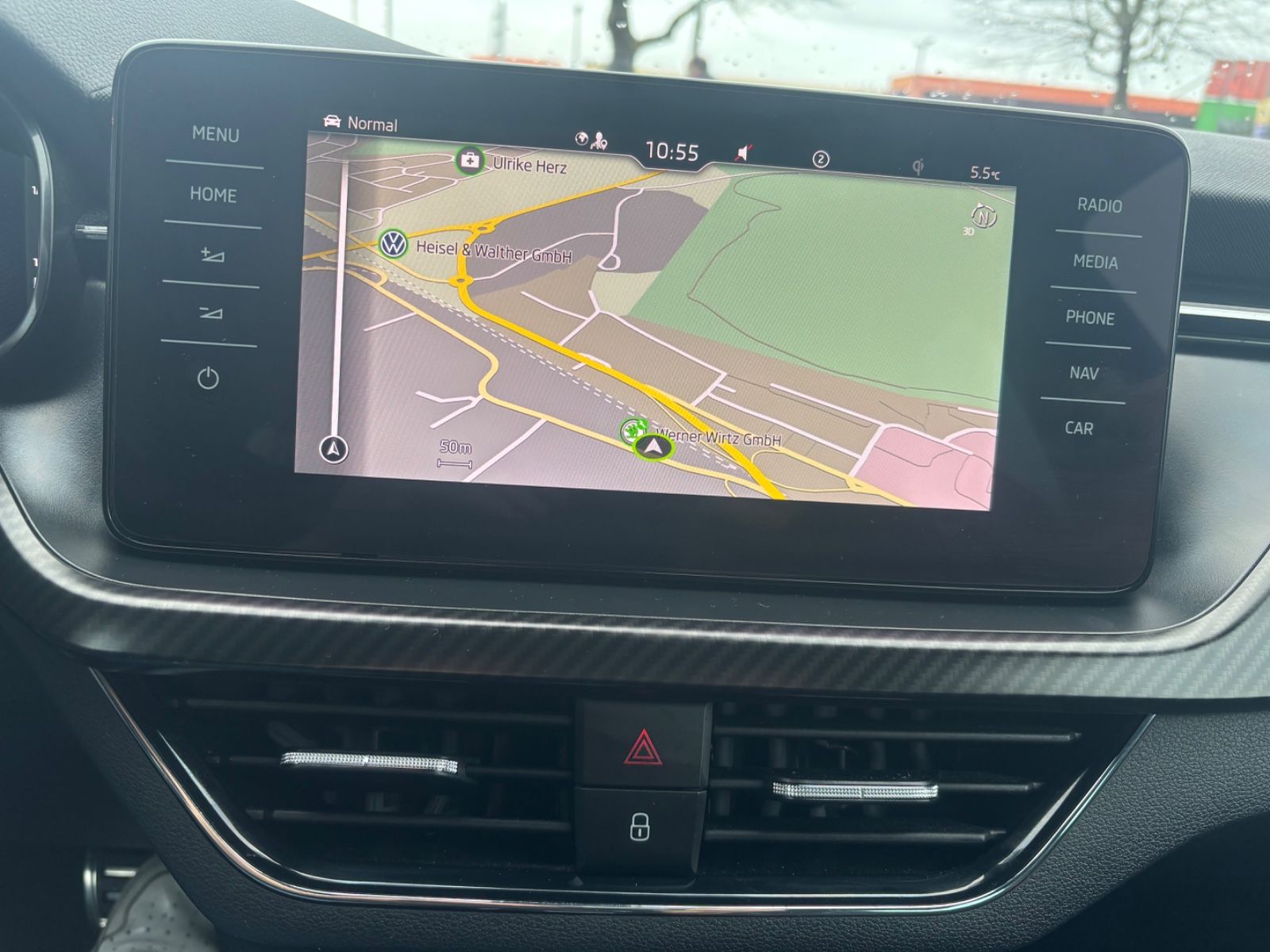 Fahrzeugabbildung SKODA Kamiq Monte Carlo 1.5 TFSI NAVI PANO