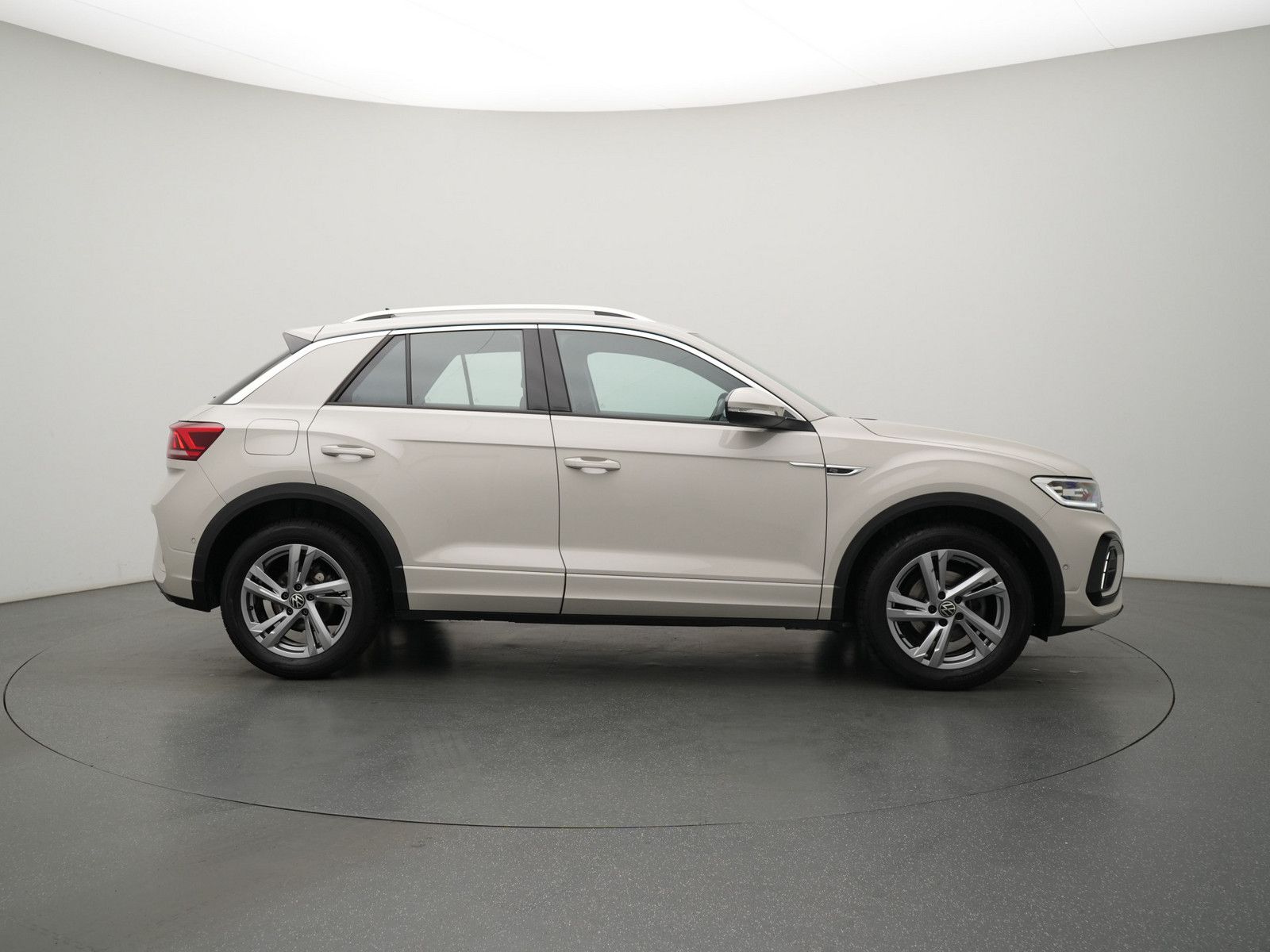 Volkswagen T-Roc - Bild 3