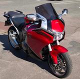 Honda VRF 1200 F - Honda Motorräder in Leipzig