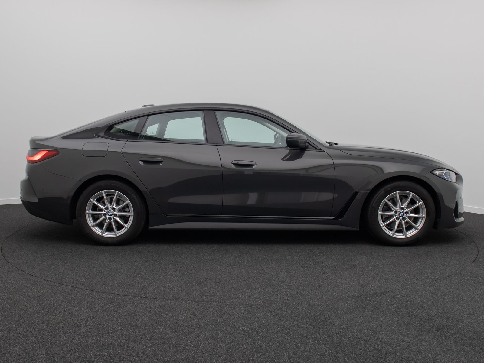 Fahrzeugabbildung BMW 420 Gran Coup&eacute; xDriv HiFi Kamera DAB Laser Sport