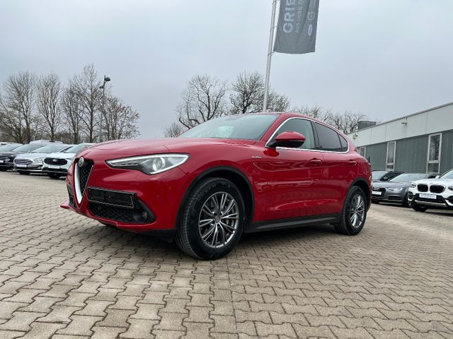 Alfa Romeo Stelvio 2.2 Super Q4 *Bi-Xenon Navi Leder AHK*