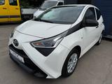 Toyota Aygo AYGO x 5 Türig-72 Ps-Euro 6-Klima TÜV/ NEU - Toyota mit Benzin-Antrieb: Kleinwagen, Aygo Türig