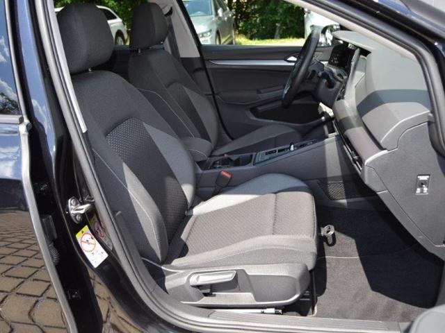 Volkswagen Golf VIII 1.5 eTSI DSG Active LED+LA/NAVI+VZE/AC, миниатюра 4