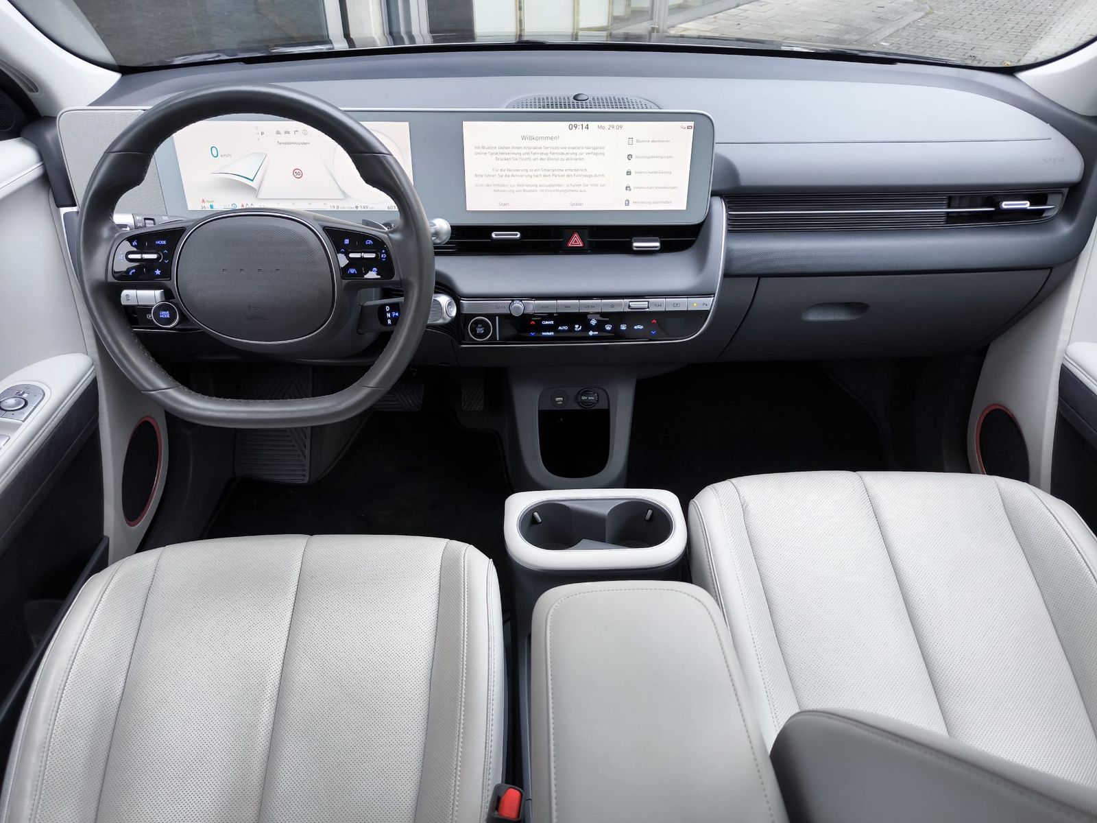 Fahrzeugabbildung Hyundai Ioniq 5 Techniq PANO+NAVI+LED+SHZ+KAMER+ACC+19"+