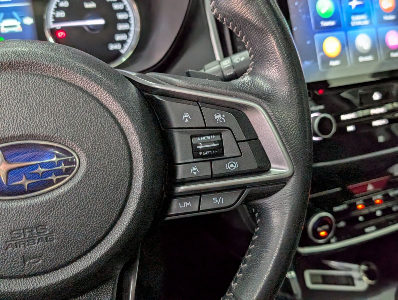 Immagine del veicolo Subaru Forester 2.0ie PLATINUM ACC LED PANO LEDER APP