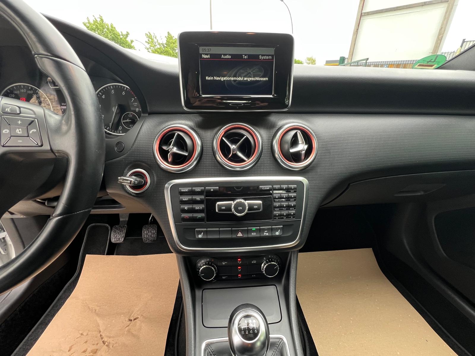 Mercedes-Benz A 180 A A 180 BlueEfficiency