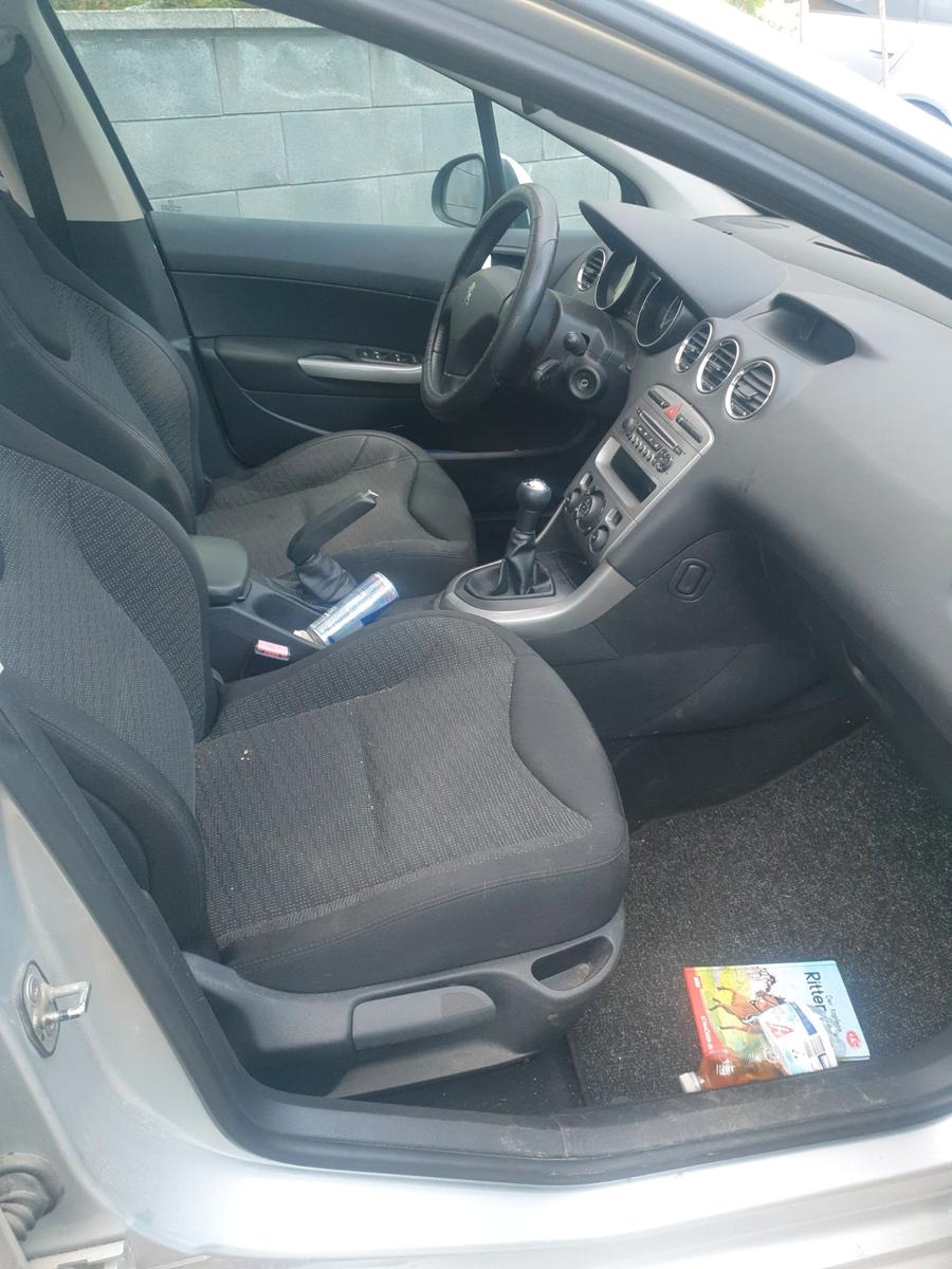 Peugeot 308 2010 — photo 6