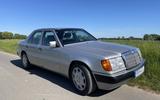Mercedes-Benz 400 E W124 4.2 V8 - Mercedes-Benz 400: Limousine