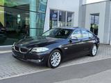 BMW 520 d Lim Xenon Navi AHK PDC Leder Tempomat SHZ - BMW 520 in Kassel