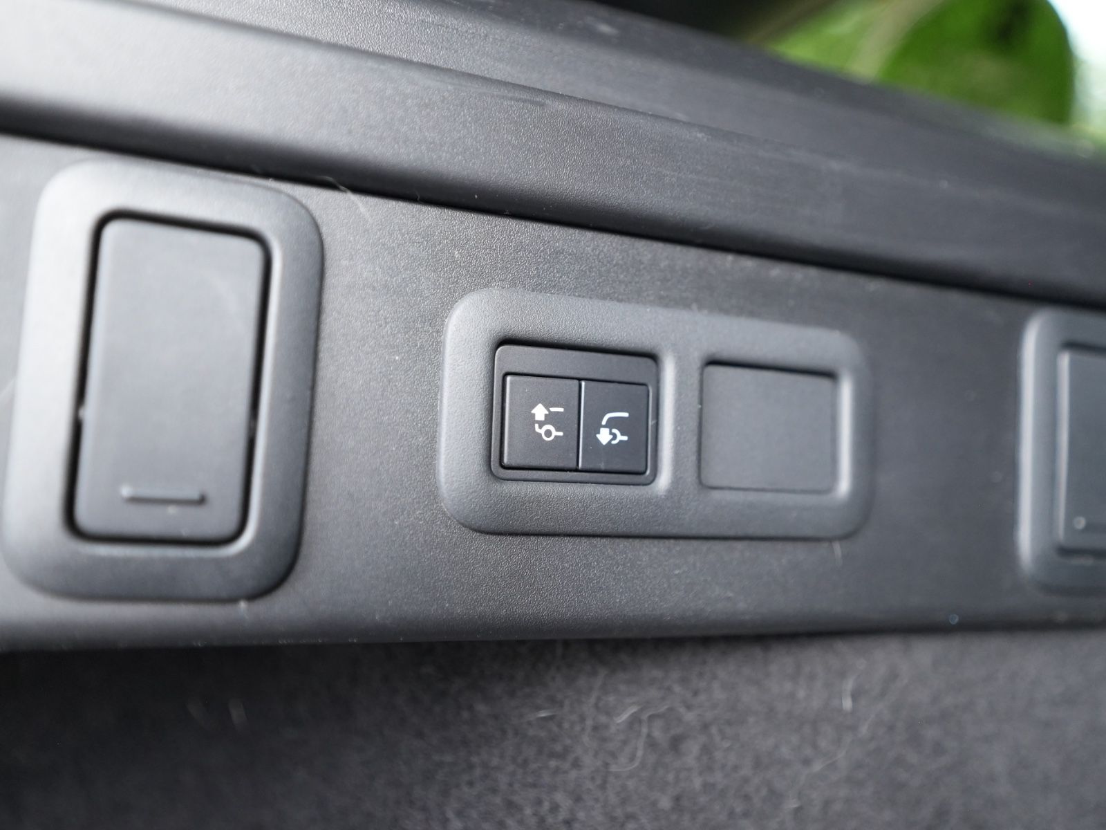 Fahrzeugabbildung Land Rover Velar R-Dynamic LED*KEYLESS*STANDHZG*MERIDIAN