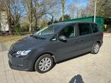 Volkswagen VW Sharan 2.0 TDI, TÜV neu, 7 Sitzer, Xenon, AHK - Volkswagen Sharan in Bielefeld