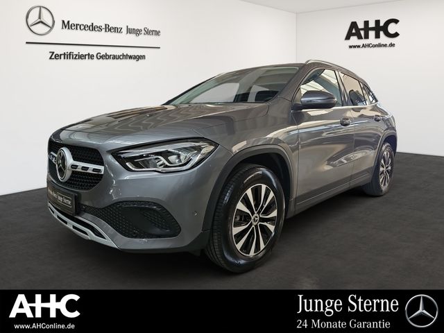 MERCEDES-BENZ GLA 200 d STYLE AHK Distronic+ Navi LED SHZ KAM
