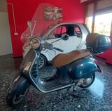 Piaggio Vespa 300 GTS - Piaggio GTS 300