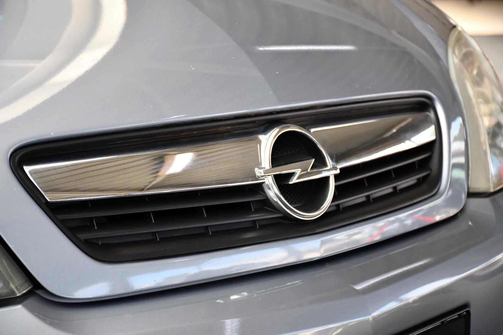Opel Meriva Innovation 110 Jahre Edt OPC Line Aut.