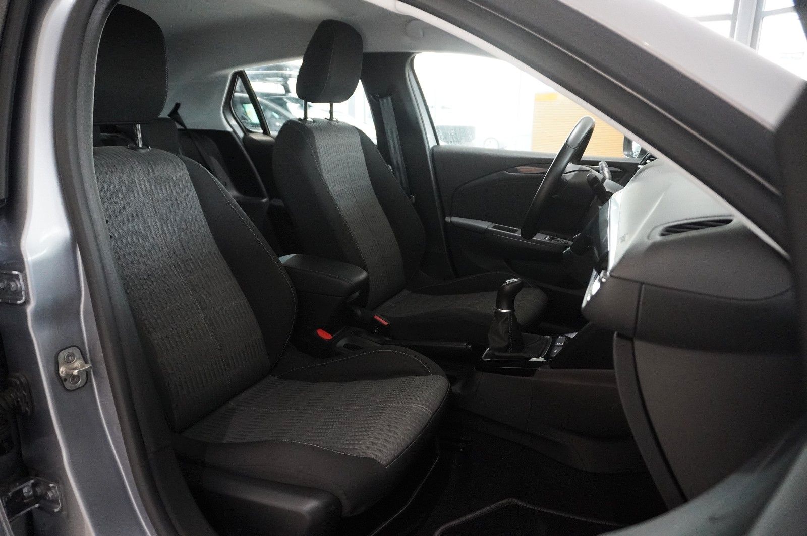 Fahrzeugabbildung Opel Corsa F 1.2 ELEGANCE NAVI/LED/TEMP./SPORT/DAB+